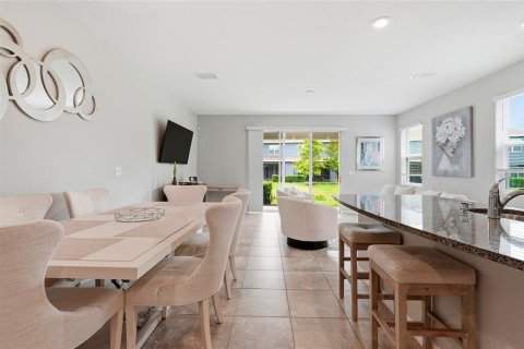 Touwnhouse à vendre à Sarasota, Floride: 3 chambres, 167.97 m2 № 2149010 - photo 13