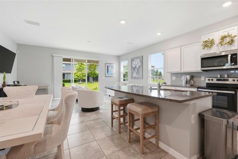 Touwnhouse à vendre à Sarasota, Floride: 3 chambres, 167.97 m2 № 2149010 - photo 15