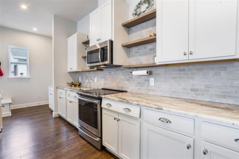 Casa en venta en Orlando, Florida, 4 dormitorios, 211.07 m2 № 1669943 - foto 20
