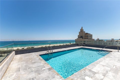 Снять в аренду кондоминиум в Майами-Бич, Флорида 1 спальня, 57.88м2, № 2051915 - фото 22