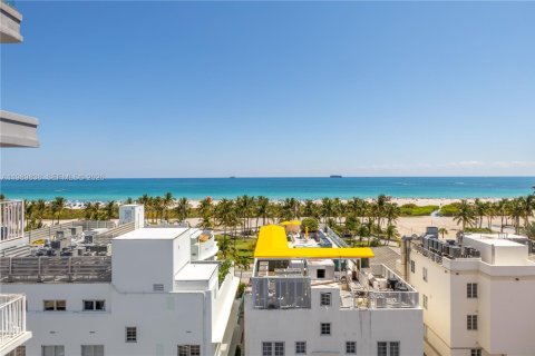 Снять в аренду кондоминиум в Майами-Бич, Флорида 1 спальня, 57.88м2, № 2051915 - фото 8