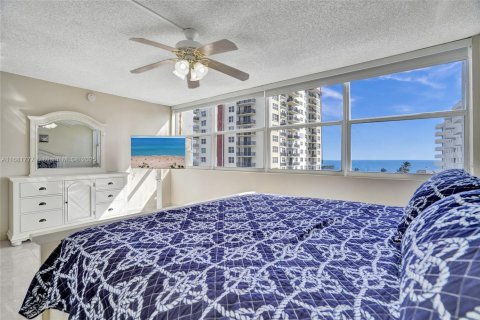 Copropriété à vendre à Hollywood, Floride: 2 chambres, 116.31 m2 № 2012251 - photo 13