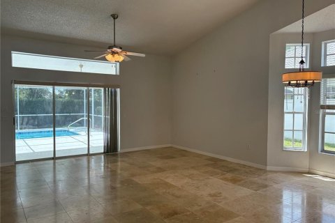 House in Weeki Wachee, Florida 3 bedrooms, 147.62 sq.m. № 2206803 - photo 17