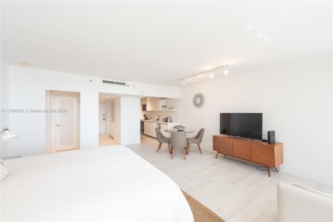 Copropriété à louer à Miami Beach, Floride: 48.77 m2 № 1867211 - photo 5