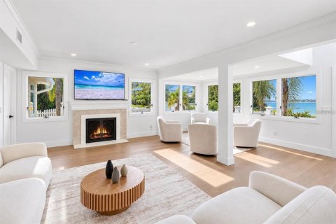 Villa ou maison à vendre à Sarasota, Floride: 5 chambres, 421.4 m2 № 2420085 - photo 18