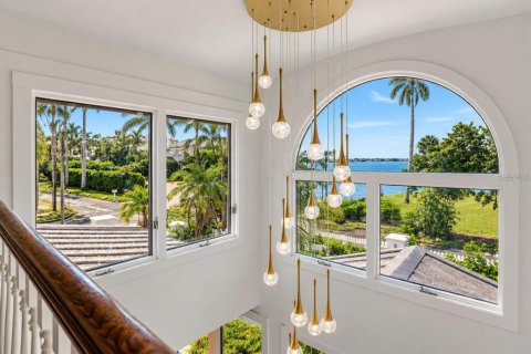 Villa ou maison à vendre à Sarasota, Floride: 5 chambres, 421.4 m2 № 2420085 - photo 16
