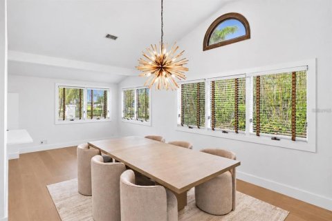 Villa ou maison à vendre à Sarasota, Floride: 5 chambres, 421.4 m2 № 2420085 - photo 28