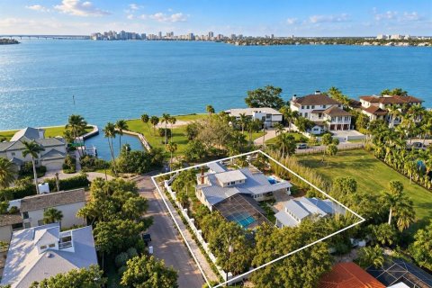 Villa ou maison à vendre à Sarasota, Floride: 5 chambres, 421.4 m2 № 2420085 - photo 3