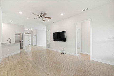 Villa ou maison à vendre à Dade City, Floride: 4 chambres, 168.62 m2 № 2406291 - photo 10