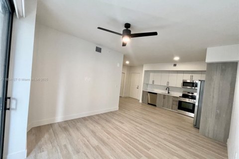 Apartamento en Miami, Florida 2 dormitorios, 92.25 m2 № 2015737