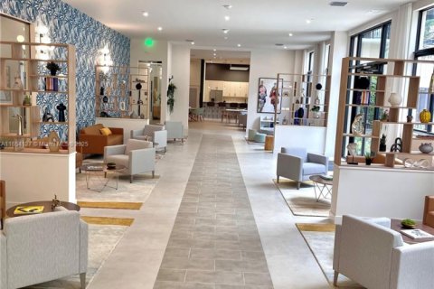 Apartamento en alquiler en Miami, Florida, 2 dormitorios, 92.25 m2 № 2015737 - foto 18