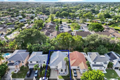 House in Boca Raton, Florida 3 bedrooms, 135.82 sq.m. № 1969652 - photo 5