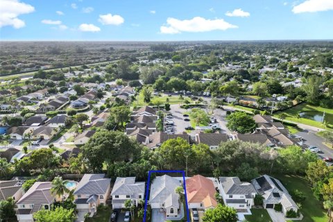 House in Boca Raton, Florida 3 bedrooms, 135.82 sq.m. № 1969652 - photo 8