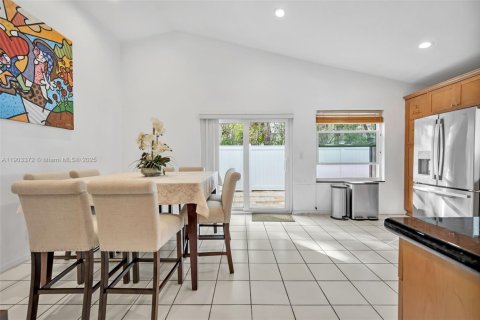 House in Boca Raton, Florida 3 bedrooms, 135.82 sq.m. № 1969652 - photo 14