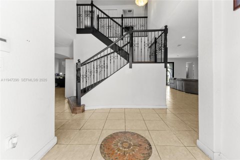 Купить виллу или дом в Катлер-Бей, Флорида 5 спален, 323.21м2, № 2005817 - фото 23