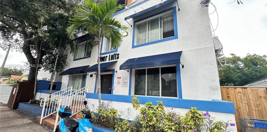 Condo à Miami, Floride, 2 chambres № 1996563