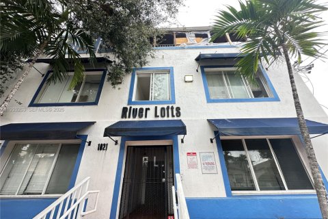 Copropriété à louer à Miami, Floride: 2 chambres, 57.13 m2 № 1996563 - photo 2