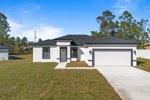 House in Ocala, Florida 4 bedrooms, 163.97 sq.m. № 1720799 - photo 1