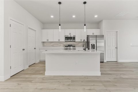 House in Ocala, Florida 4 bedrooms, 163.97 sq.m. № 1720799 - photo 22