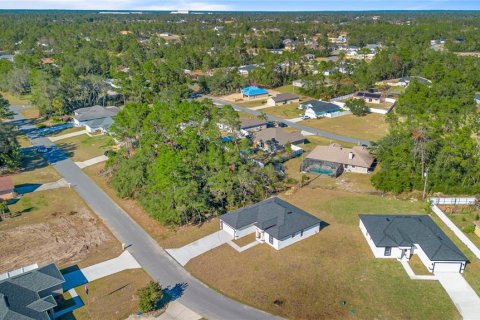 House in Ocala, Florida 4 bedrooms, 163.97 sq.m. № 1720799 - photo 8