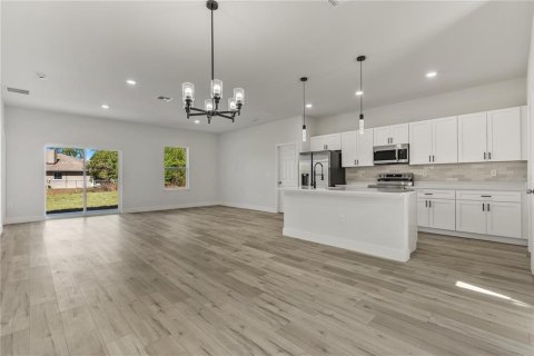 House in Ocala, Florida 4 bedrooms, 163.97 sq.m. № 1720799 - photo 23