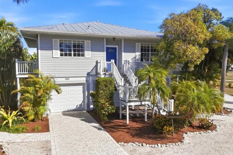 Casa en venta en Boca Grande, Florida, 3 dormitorios, 139.73 m2 № 2098498 - foto 2