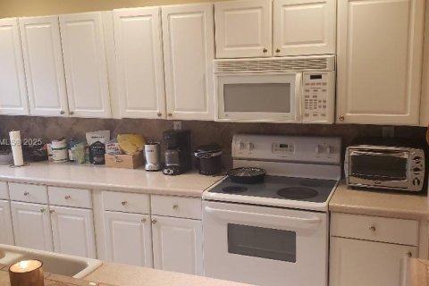 Condo in Delray Beach, Florida, 1 bedroom  № 1865405 - photo 7