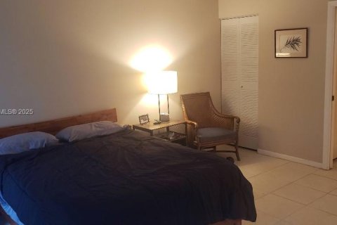 Condo in Delray Beach, Florida, 1 bedroom  № 1865405 - photo 6