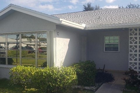 Condo in Delray Beach, Florida, 1 bedroom  № 1865405 - photo 1