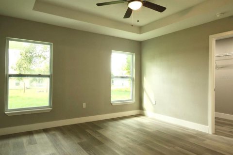 House in Ocklawaha, Florida 3 bedrooms, 134.52 sq.m. № 1894840 - photo 7