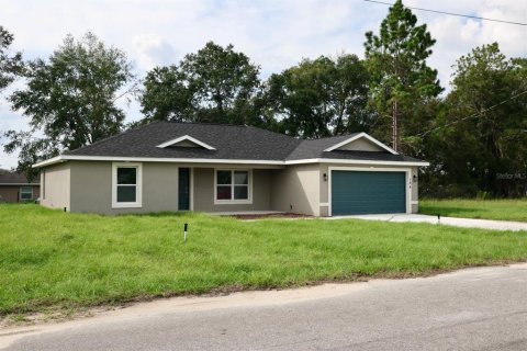 House in Ocklawaha, Florida 3 bedrooms, 134.52 sq.m. № 1894840 - photo 2