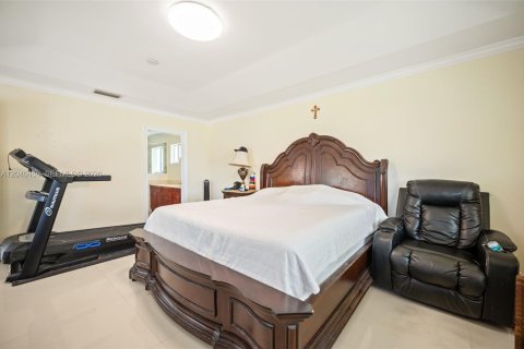 Купить виллу или дом в Хайалиа, Флорида 5 спален, 172.05м2, № 2186921 - фото 16