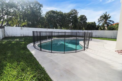 Casa en venta en Plantation, Florida, 4 dormitorios, 243.59 m2 № 1989060 - foto 29