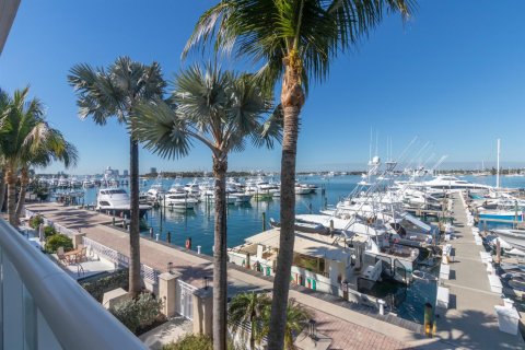 Condominio en Palm Beach Shores, Florida, 2 dormitorios  № 2261849