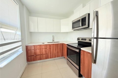 Apartment in Miami Beach, Florida 1 bedroom, 46.45 sq.m. № 1697557 - photo 1