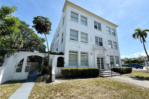 Apartamento en alquiler en Miami Beach, Florida, 1 dormitorio, 46.45 m2 № 1697557 - foto 7