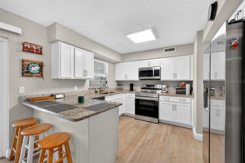 Casa en venta en Longwood, Florida, 3 dormitorios, 132.94 m2 № 2305078 - foto 8