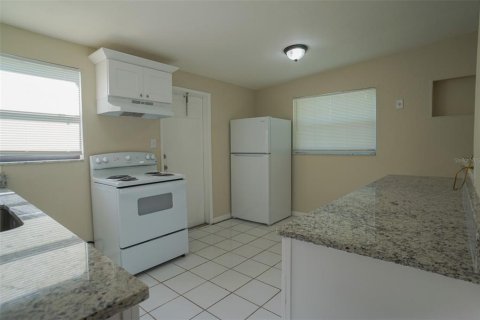 Villa ou maison à vendre à Seminole, Floride: 3 chambres, 121.52 m2 № 1913868 - photo 5
