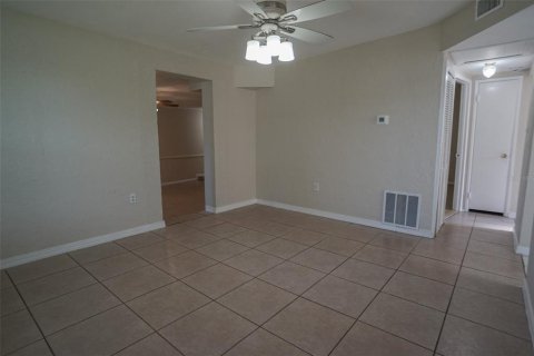 Villa ou maison à vendre à Seminole, Floride: 3 chambres, 121.52 m2 № 1913868 - photo 21
