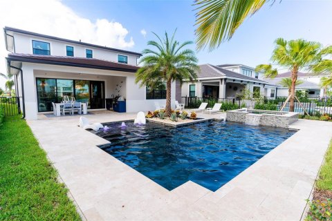 House in Palm Beach Gardens, Florida 5 bedrooms, 316.8 sq.m. № 2193243 - photo 25