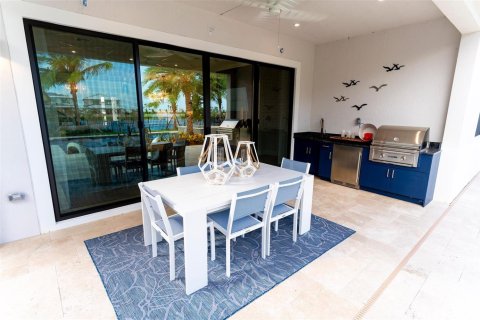 House in Palm Beach Gardens, Florida 5 bedrooms, 316.8 sq.m. № 2193243 - photo 22