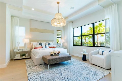House in Palm Beach Gardens, Florida 5 bedrooms, 316.8 sq.m. № 2193243 - photo 9