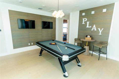House in Palm Beach Gardens, Florida 5 bedrooms, 316.8 sq.m. № 2193243 - photo 14