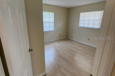 Apartamento en alquiler en Deltona, Florida, 2 dormitorios, 98.85 m2 № 1765616 - foto 9
