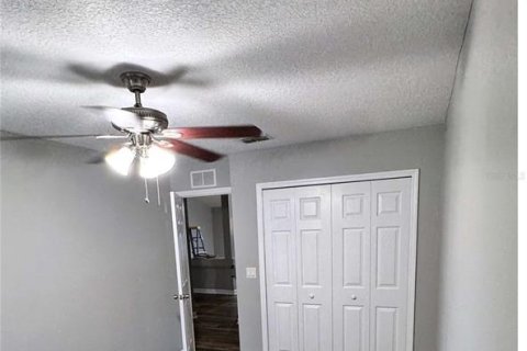 House in Jacksonville, Florida 4 bedrooms, 178.74 sq.m. № 1884431 - photo 15