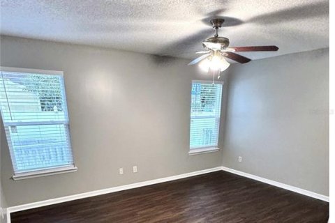House in Jacksonville, Florida 4 bedrooms, 178.74 sq.m. № 1884431 - photo 9