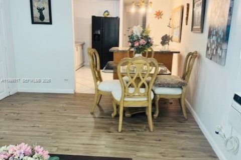 Apartamento en alquiler en Davie, Florida, 1 dormitorio № 2064146 - foto 4