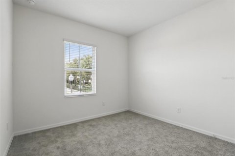 Touwnhouse à louer à Apopka, Floride: 4 chambres, 169.55 m2 № 1791466 - photo 12