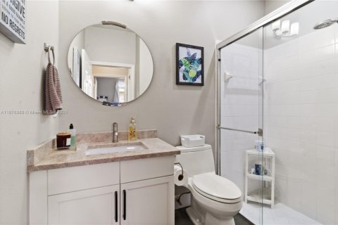 House in Wellington, Florida 5 bedrooms, 274.15 sq.m. № 1922891 - photo 22