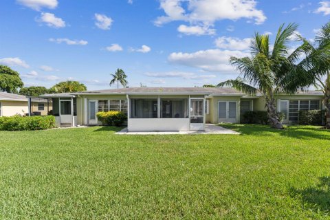 Condo in Delray Beach, Florida, 2 bedrooms № 2281550 - photo 22
